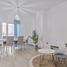 Lägenhet att hyra för 2 000 € i månaden i Valencia, Carrer d'Ernest Anastasio