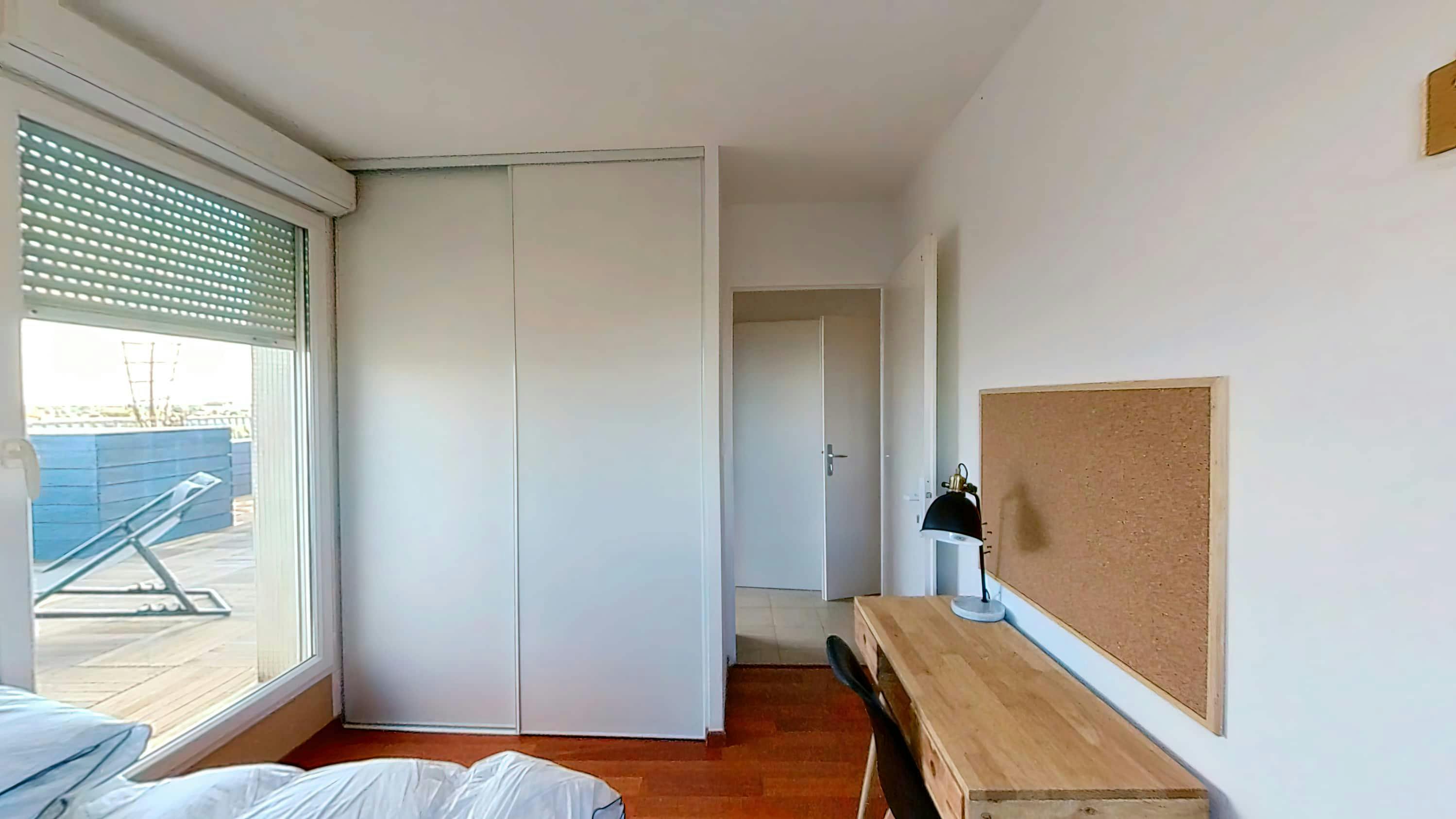 Single room Bordeaux, 10m² — photo 20