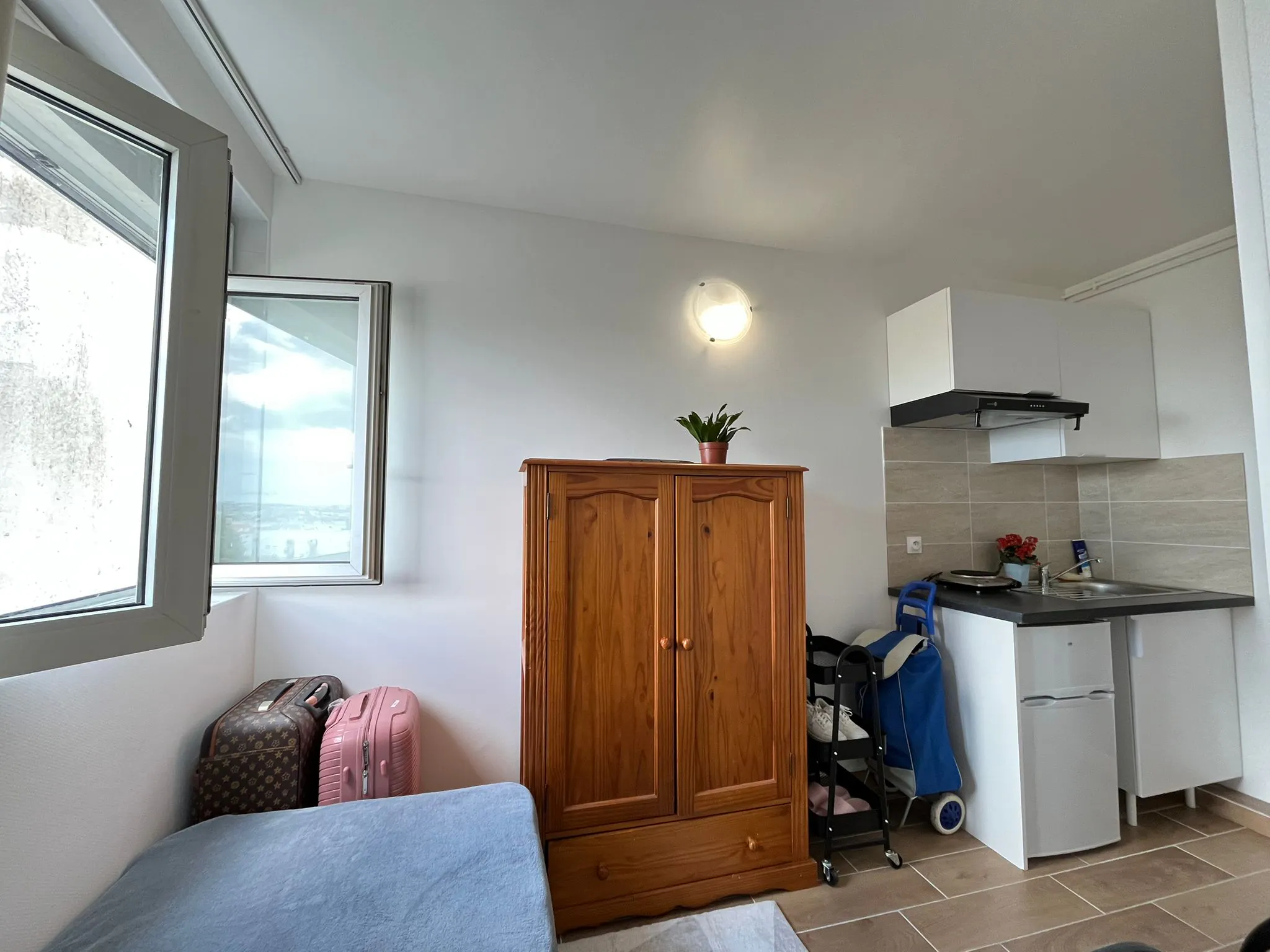 Rue Camille Dartois, Créteil preview