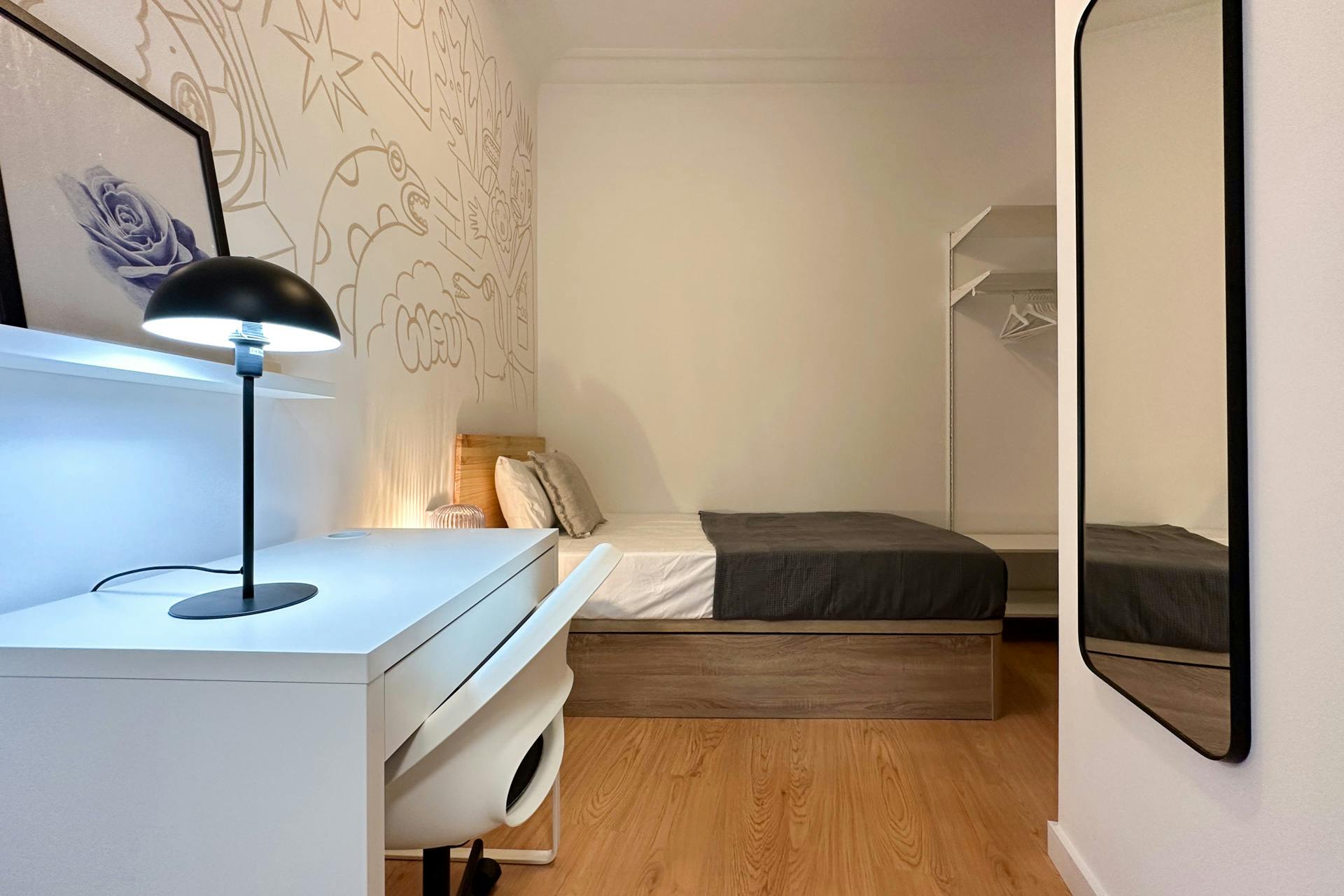 Carrer de Jonqueres, Barcelona preview