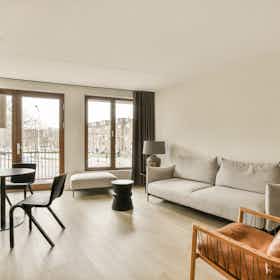 Studio for rent for €1,950 per month in Delft, Asvest