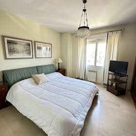 Private room for rent for €425 per month in Granada, Avenida Salvador Allende