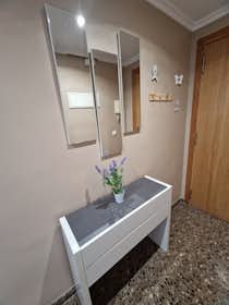 Apartment for rent for €950 per month in Gandia, Passeig de la Universitat