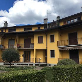 Dom do wynajęcia za 400 700 € miesięcznie w mieście Piario, Via Torino