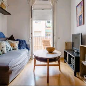 Apartment for rent for €3,000 per month in Barcelona, Carrer de la Font Honrada