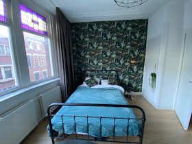 Private room for rent for €925 per month in Rotterdam, Katendrechtse Lagedijk