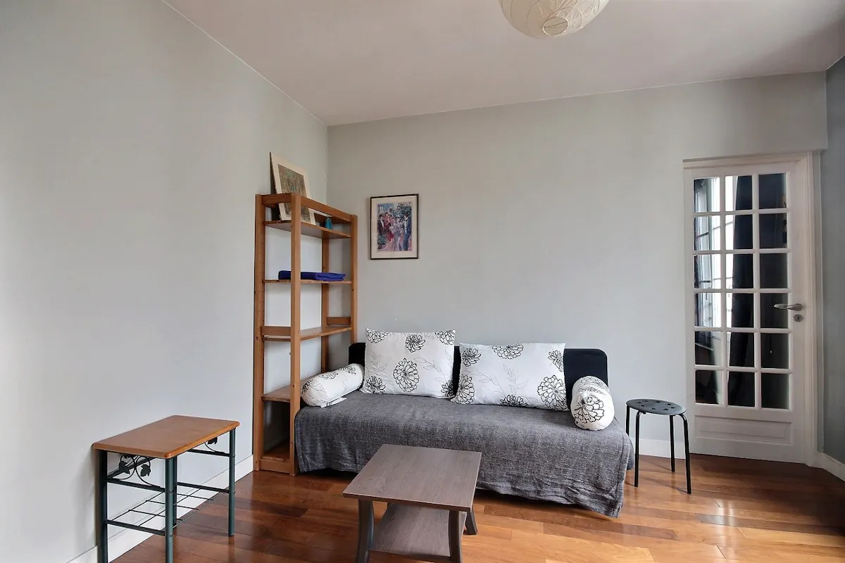 1-Bedroom Apartment in Rue du Cherche-Midi, Paris (1364254) ROOM