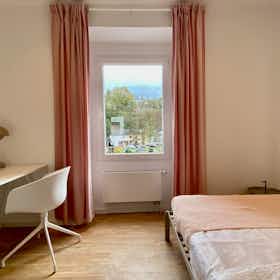 WG-Zimmer zu mieten für 595 € pro Monat in Vallendar, Löhrstraße