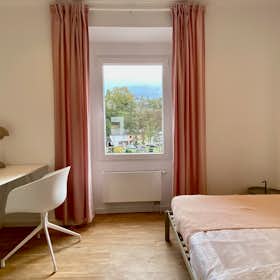 WG-Zimmer for rent for 595 € per month in Vallendar, Löhrstraße
