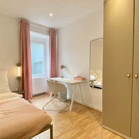 WG-Zimmer for rent for 695 € per month in Vallendar, Löhrstraße