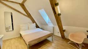 私人房间 正在以 €795 的月租出租，其位于 Vallendar, Löhrstraße