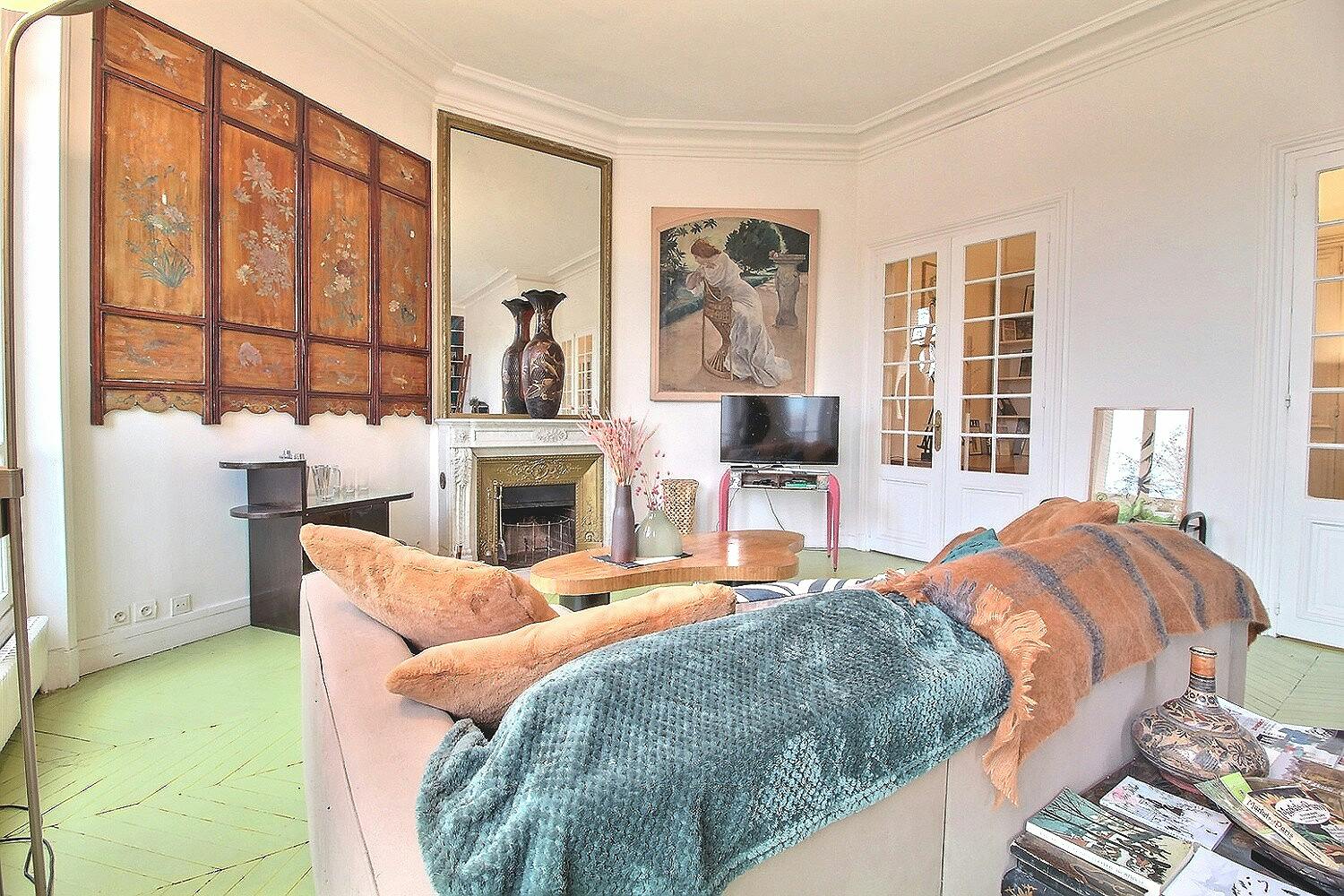 1-Bedroom Apartment in Boulevard Henri IV, Paris (1364435) ROOM 1