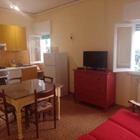 Apartament de închiriat pentru 4.000 EUR pe lună în Monte Argentario, Via della Costa