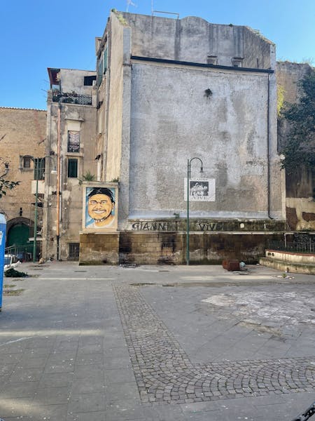 Via San Giovanni in Porta, Naples