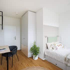 Отдельная комната сдается в аренду за 839 € в месяц в Aachen, Theaterplatz
