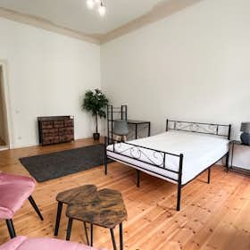 Private room for rent for €999 per month in Berlin, Wilhelmshavener Straße