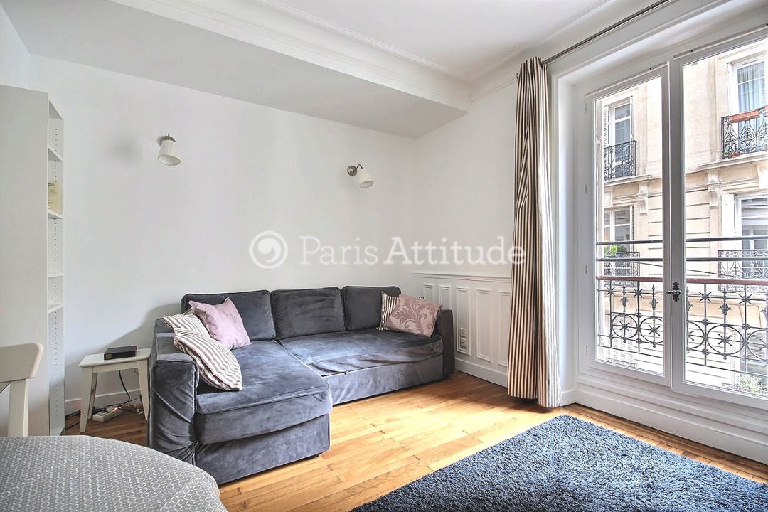 Rue Paul Bert, Paris preview