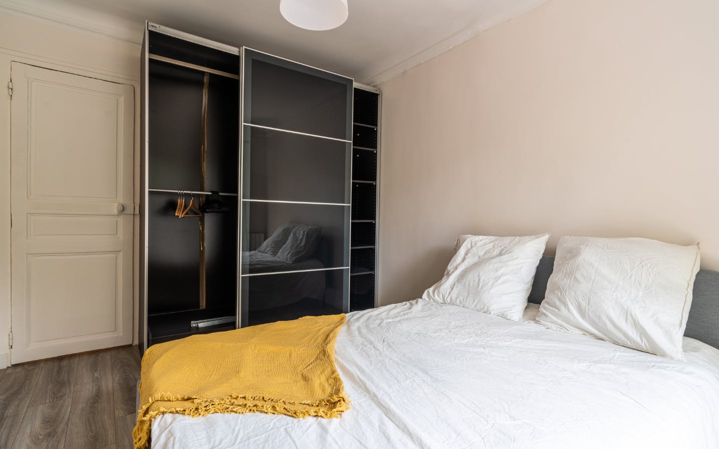 Apartment for rent for €2,500 per month in Paris, Boulevard de Magenta