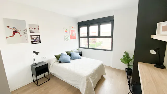 1-Bedroom Building in Calle del Papa Luna, Salamanca (1364703) room image 1