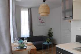 公寓 正在以 €1,500 的月租出租，其位于 Valenciennes, Rue des Récollets