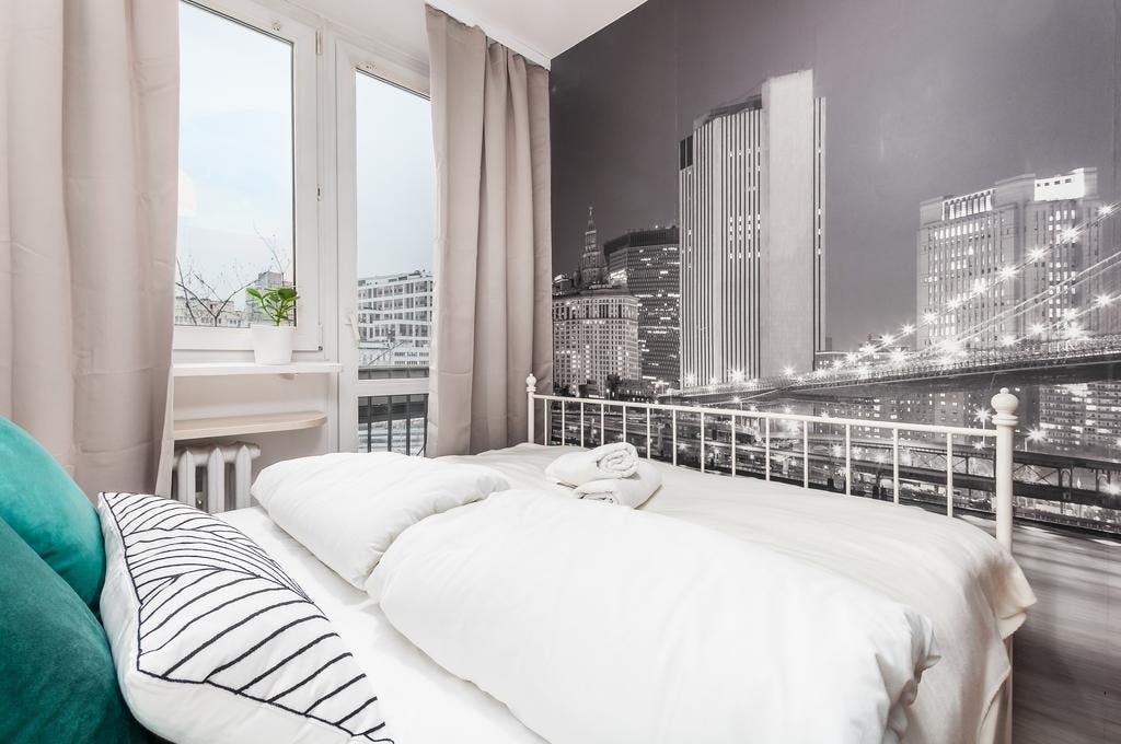 ulica Grzybowska, Warsaw preview