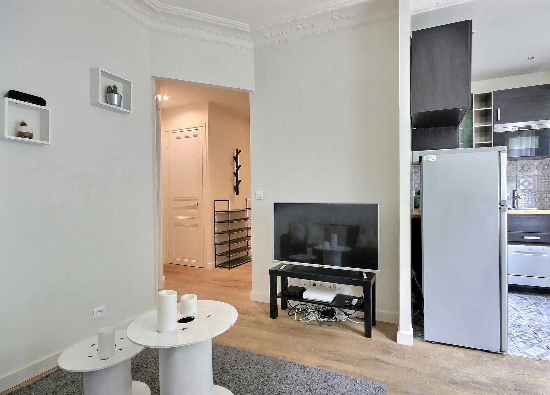 1-Bedroom Apartment in Rue du Docteur Paquelin, Paris (1365374) ROOM 2