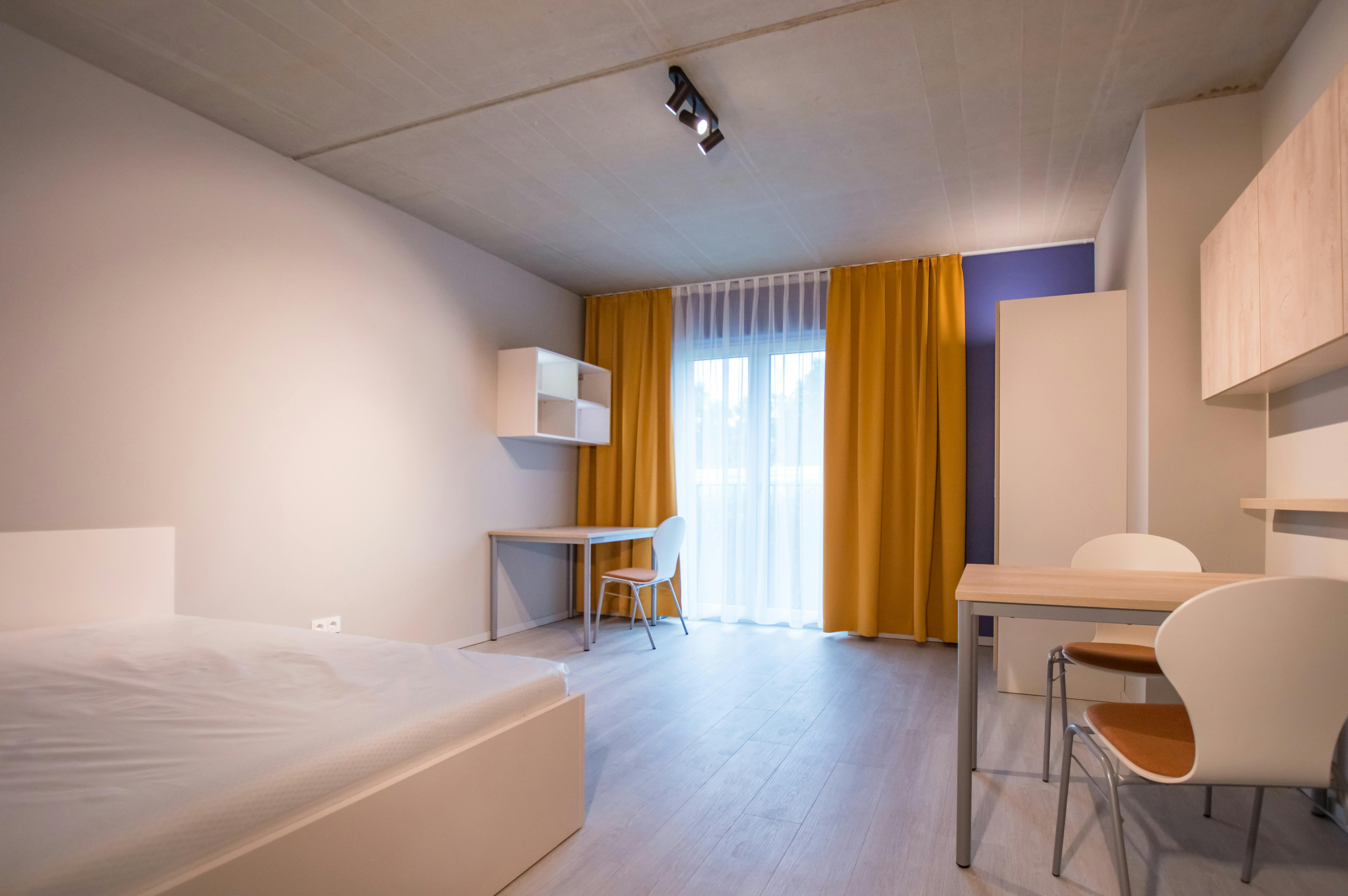 Studio for rent for €1,001 per month in Berlin, Mühlenstraße