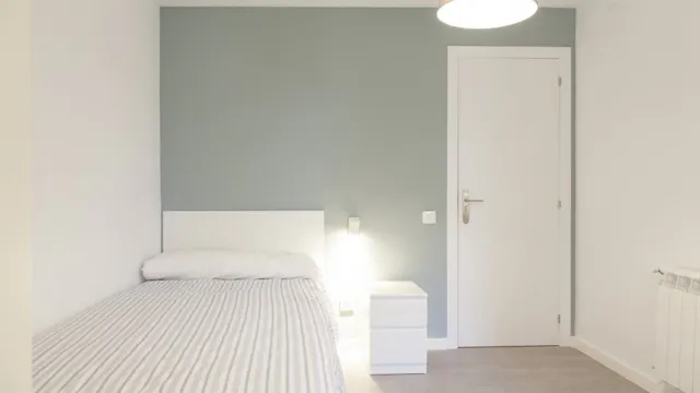 3-Bedroom Apartment in Calle de Cebreros, Madrid (1367176) room image 2