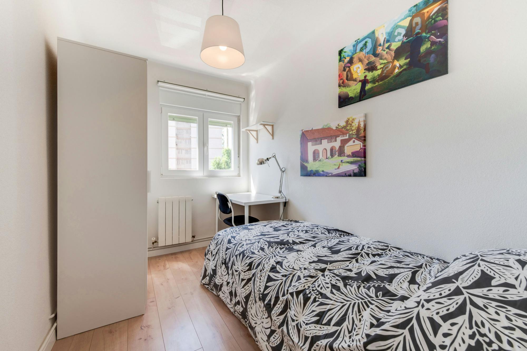 Calle Escalona, Madrid preview