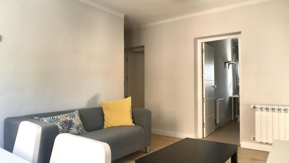 Квартира сдается в аренду за 1 390 € в месяц в Madrid, Calle de Calahorra