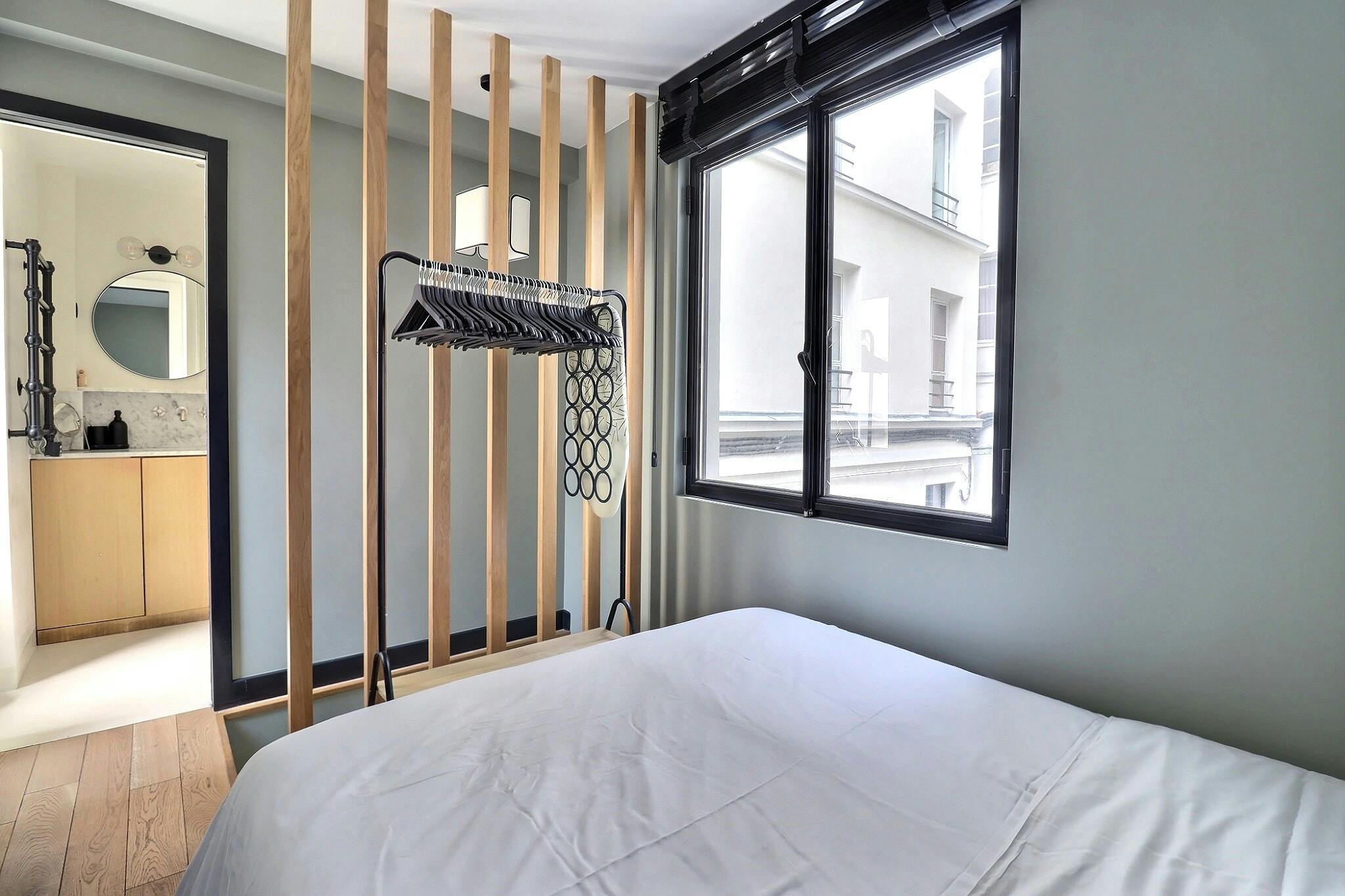 Rue du Cherche-Midi, Paris preview
