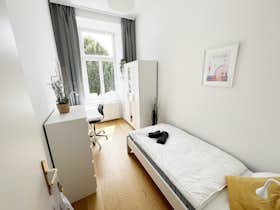 Stanza condivisa in affitto a 550 € al mese a Vienna, Zimmermannplatz