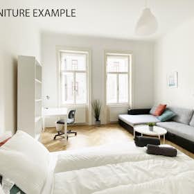 Mehrbettzimmer zu mieten für 690 € pro Monat in Vienna, Zimmermannplatz