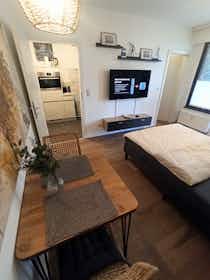 Wohnung zu mieten für 990 € pro Monat in Bonn, Pariser Straße