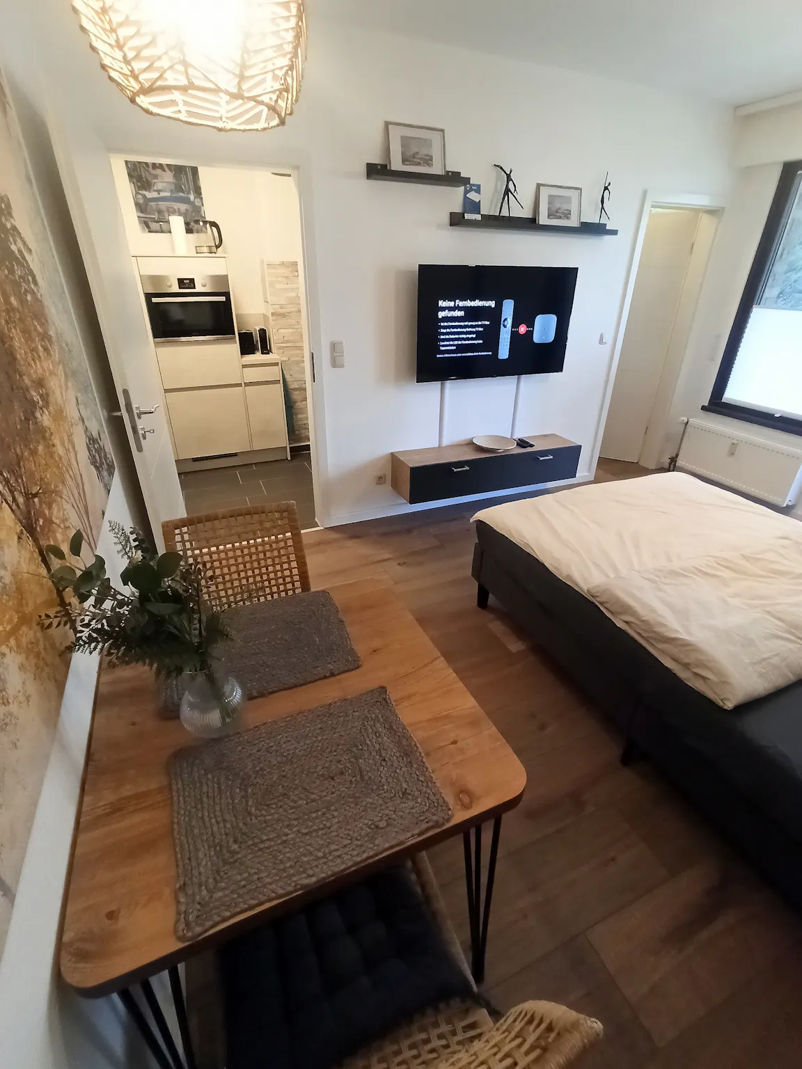 1-Bedroom Apartment in Pariser Straße, Bonn (1367588) ROOM