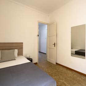 WG-Zimmer for rent for 520 € per month in Barcelona, Carrer de Sant Pau