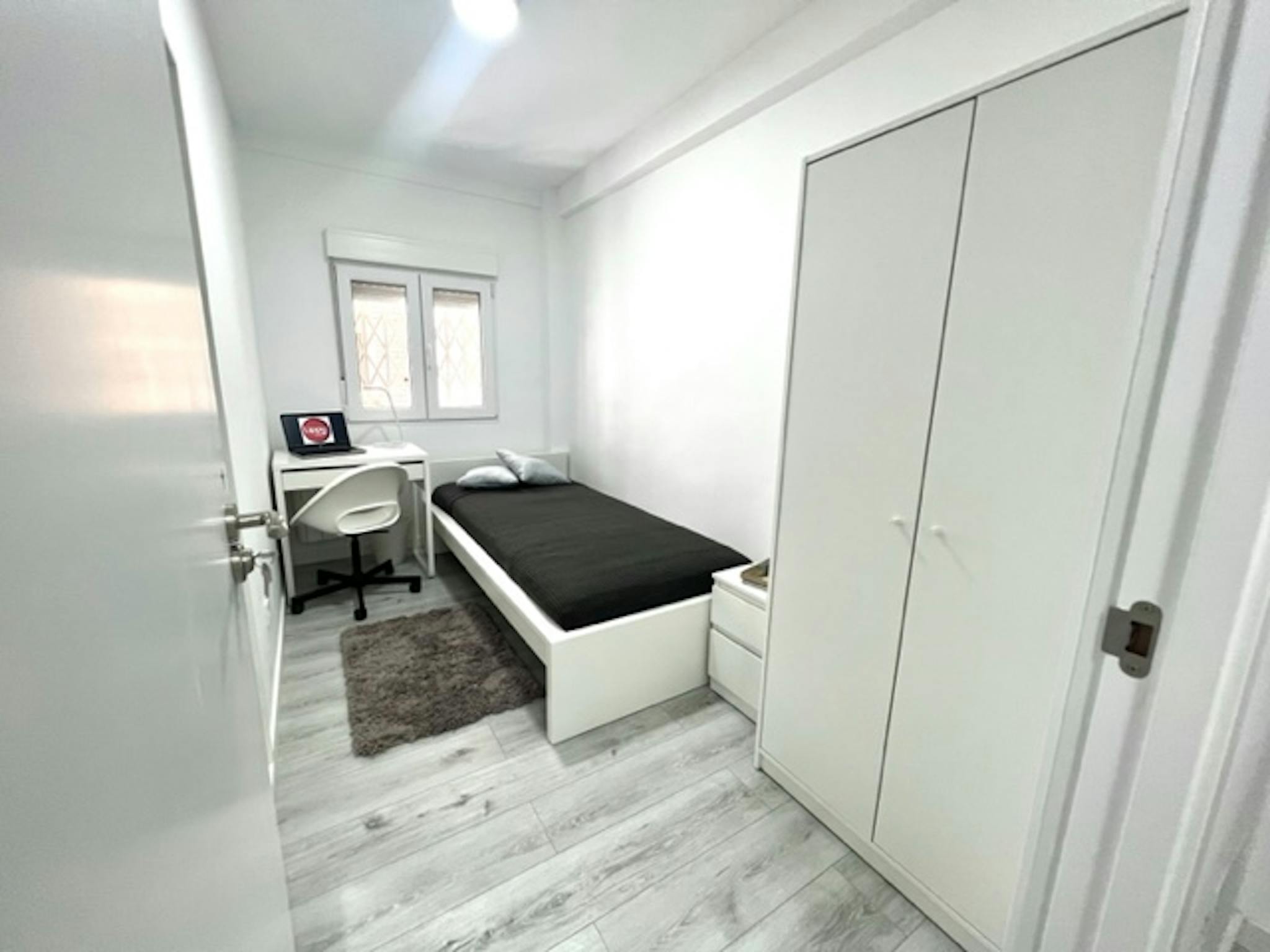 Calle Cataluña, Getafe preview