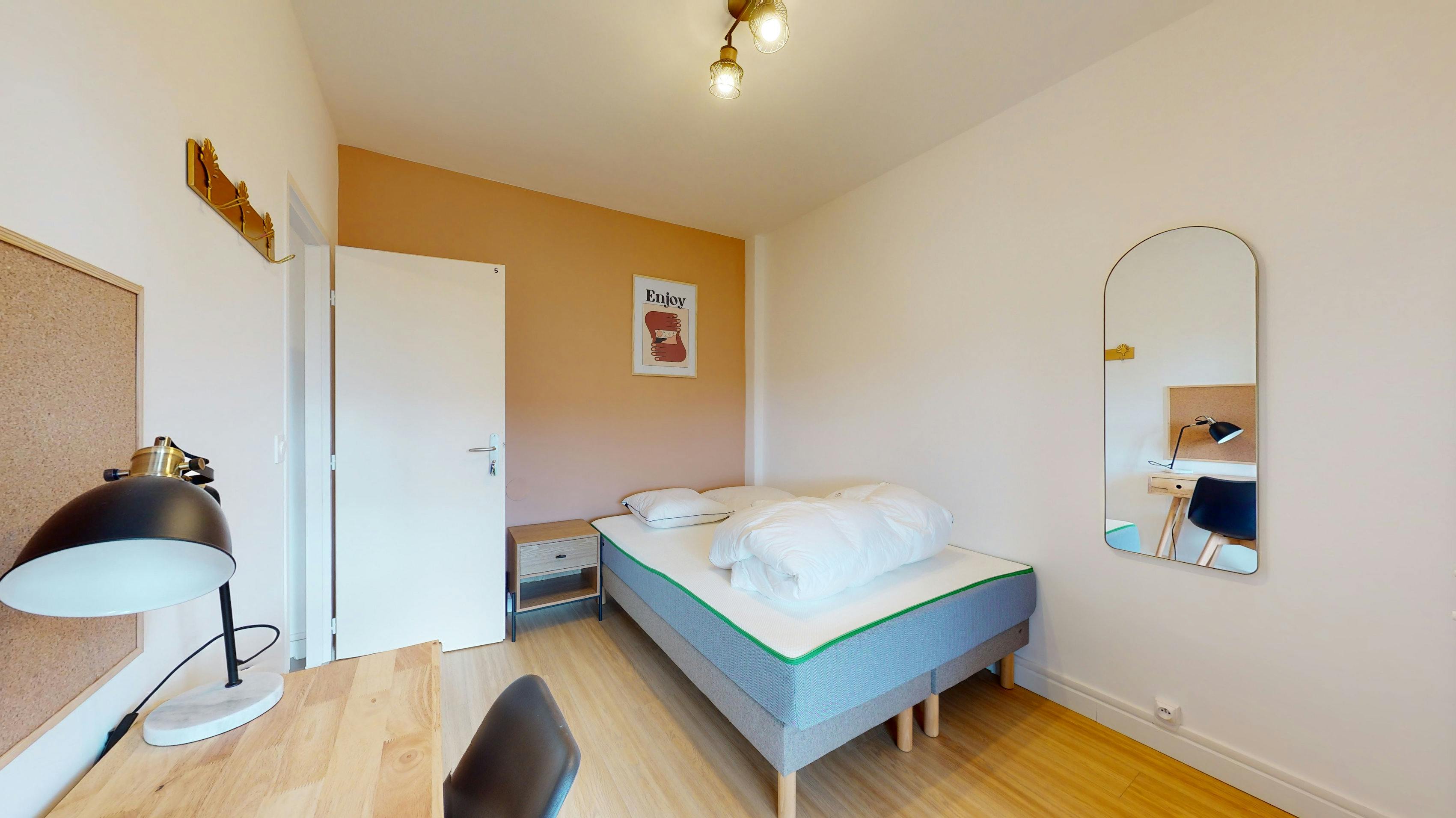 Single room Marseille, 10m² — photo 229