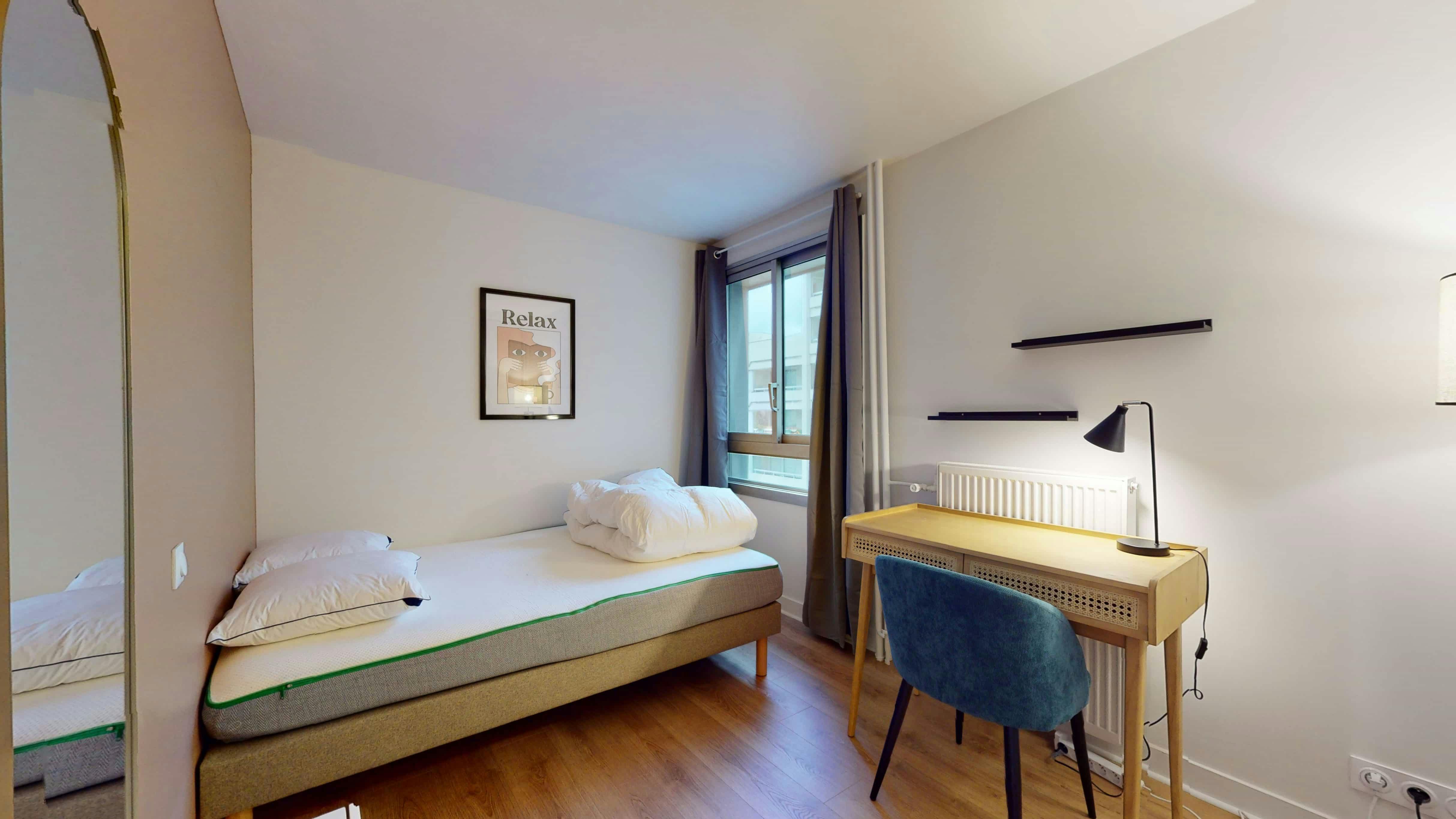 Single room Courbevoie, 11m² — photo 42