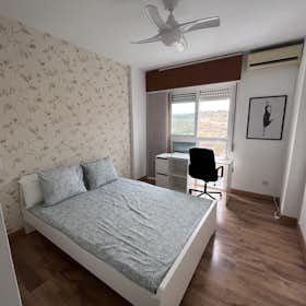 私人房间 正在以 €350 的月租出租，其位于 Murcia, Calle Rafael Alberti