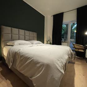 Wohnung for rent for 1.295 € per month in Essen, Berliner Straße