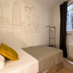 Private room for rent for €625 per month in Barcelona, Carrer de Jonqueres