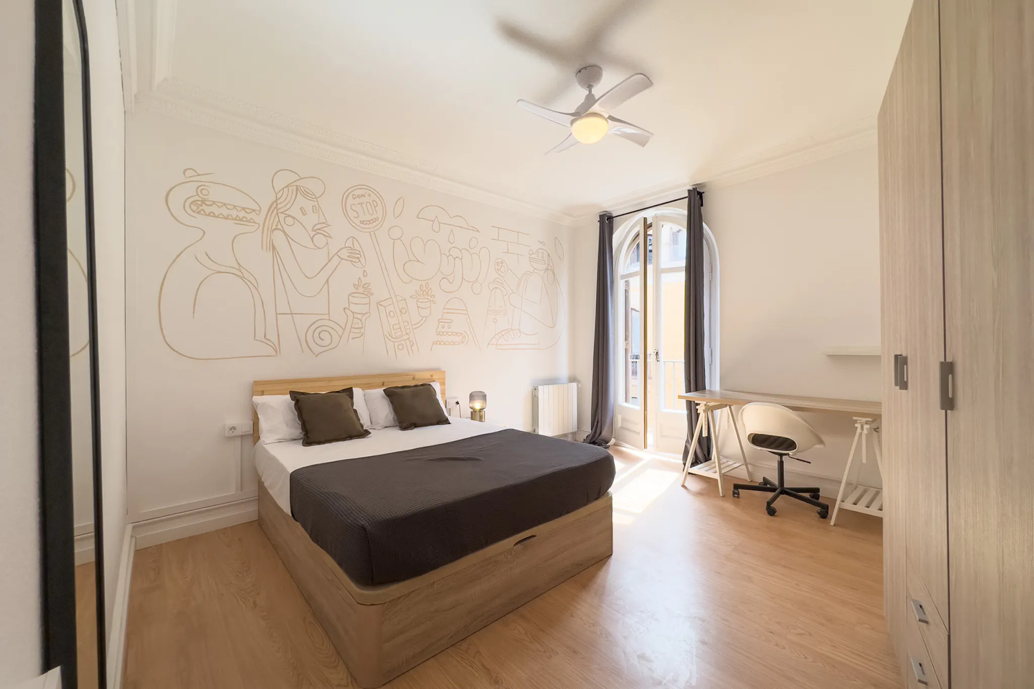 Carrer de Jonqueres, Barcelona preview