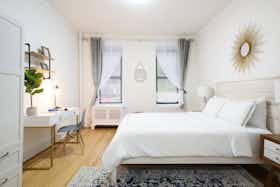 Квартира сдается в аренду за $4,372 в месяц в New York City, York Ave