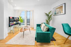Appartement te huur voor £ 2.600 per maand in Birmingham, Manor House Lane