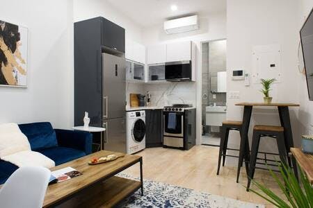 E 78th St, New York City, NY preview