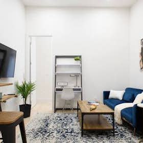 Apartamento en alquiler por $4,279 al mes en New York City, E 78th St