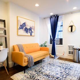 Appartement à louer pour $3,870/mois à New York City, Clinton St