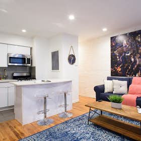 Appartement te huur voor $4,465 per maand in New York City, E 26th St