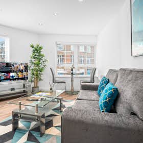 Apartment for rent for £3,000 per month in Birmingham, Camden Street